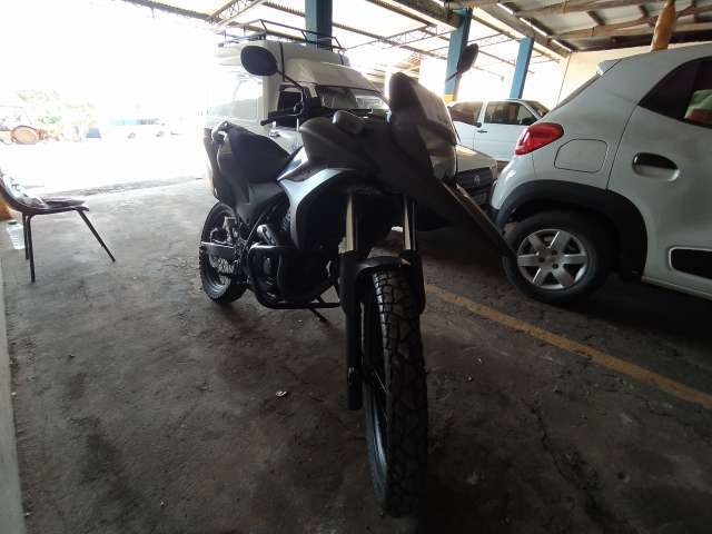 MOTO HONDA XRE 300, 2010