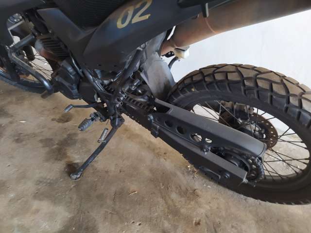 MOTO HONDA XRE 300, 2010