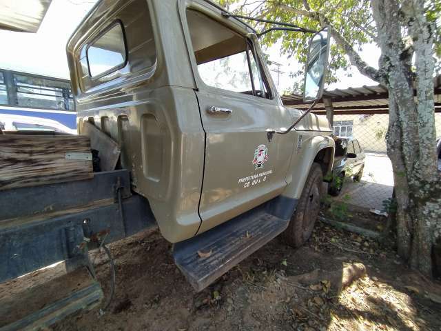 SUCATA DE CAMINHÃO CHEVROLET - D60, 1984