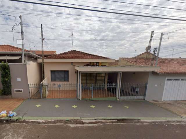 1/5 de casa c/ 125,60m² AC e 354,10m² AT em Jaú/SP