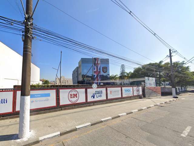 Prédio c/2.862,40m² AC e 3.411,63m² AT em São Vicente/SP