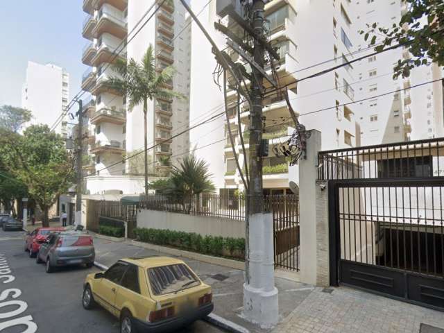 Apto (294m²) e 3 Vagas no Edif. Apolo – Santa Cecília, São Paulo, SP