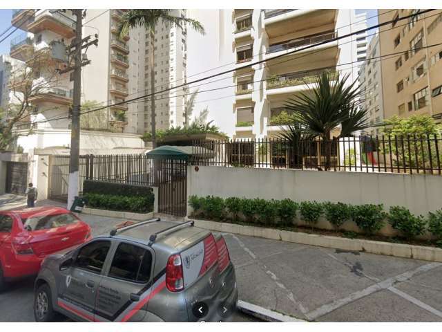 Apto (294m²) e 3 Vagas no Edif. Apolo – Santa Cecília, São Paulo, SP