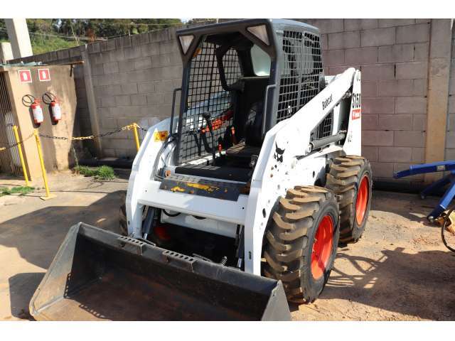 MINI CARREGADEIRA BOBCAT - S - 150 2012