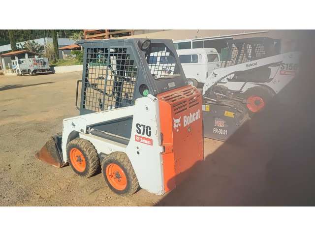 MINI CARREGADEIRA BOBCAT - S - 70 2014