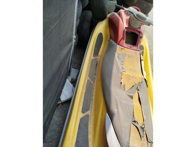 Jet Sky usado, (A1127F212)